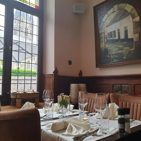 Crasborn 3* תהורן