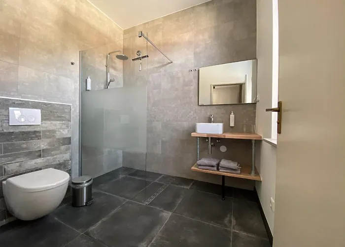 Logis Crasborn Отель 3*