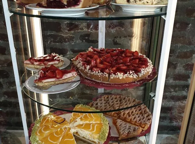 Logis Crasborn Отель 3*