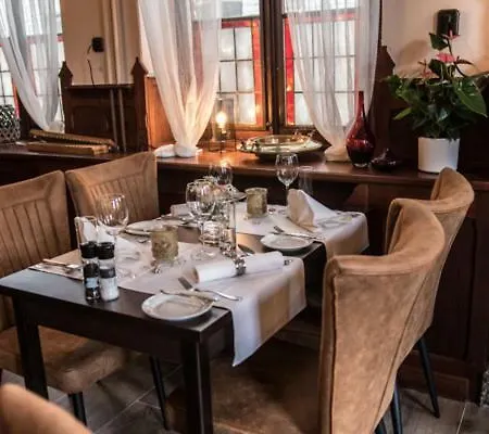 Hotel Crasborn 3*