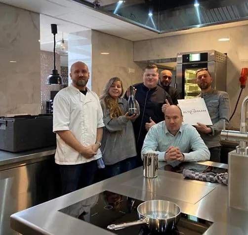 Logis Crasborn Hotel