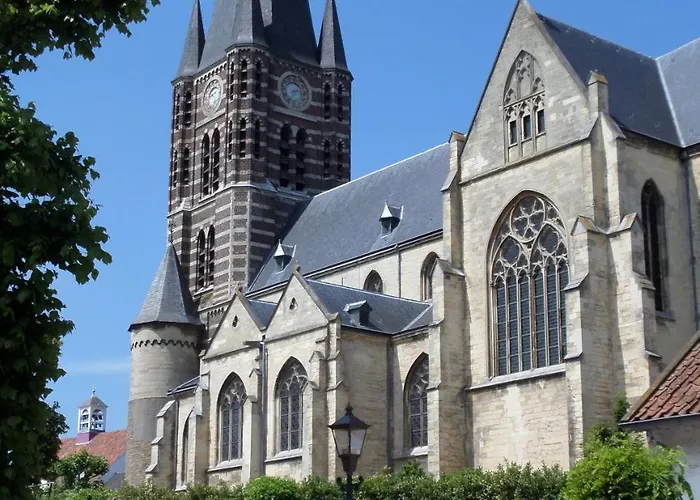 Logis Crasborn Hotel