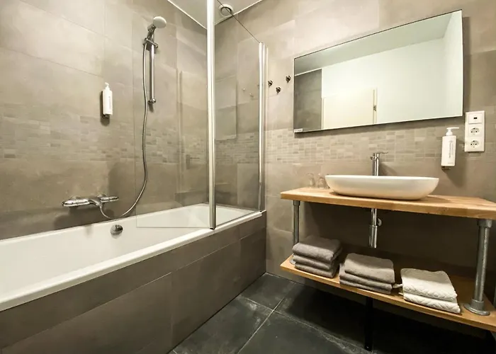 Hotel Logis Crasborn