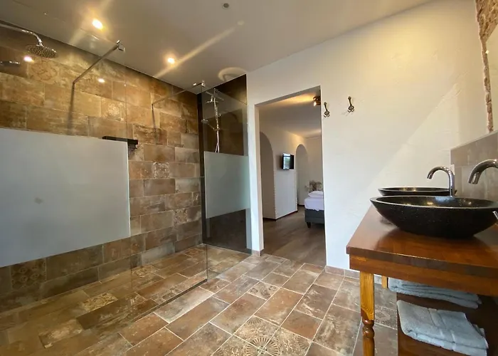 Hotel Logis Crasborn 3*